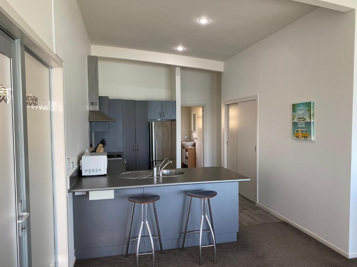 Mokorau Apartments - The Mukies アヒパラ エクステリア 写真